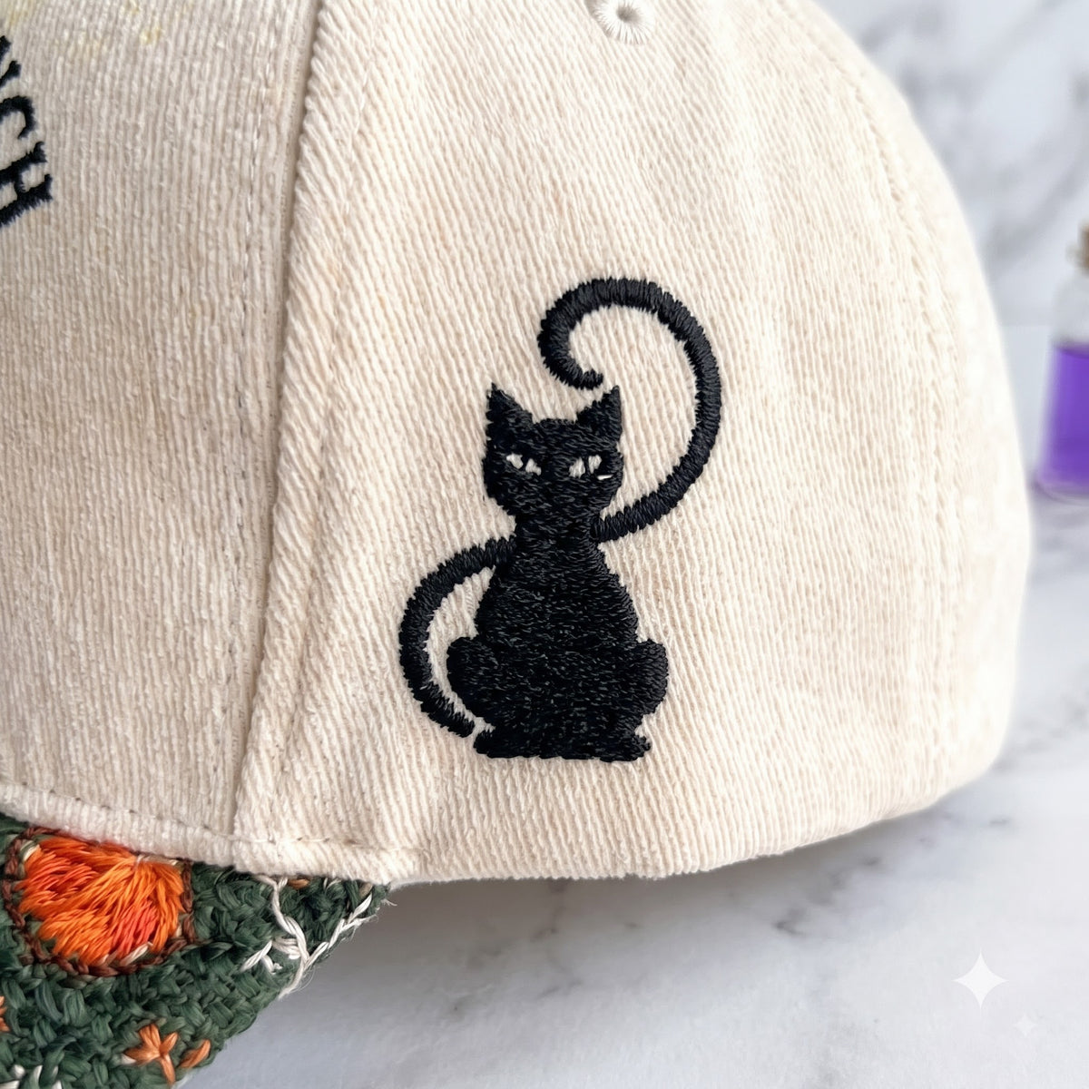 Bunch Pumpkin Tapestry Brim Hat