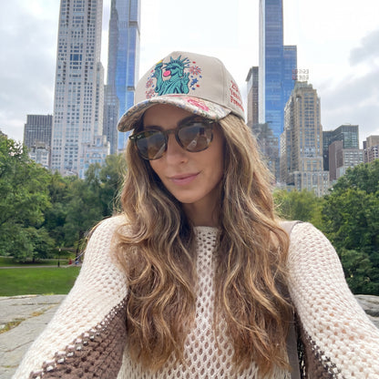 Statue of Liberty Bubble Gum FLoral Hat