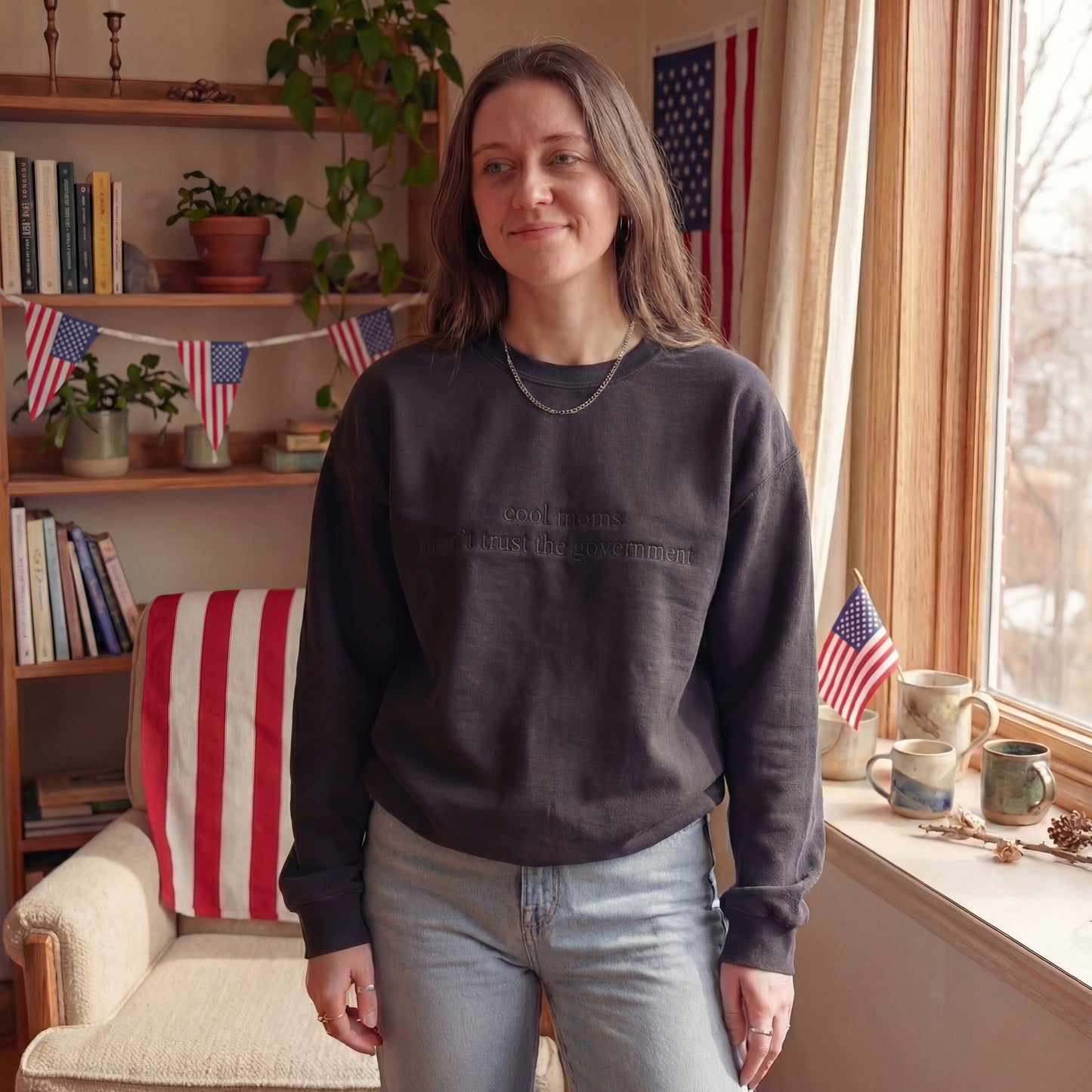 Cool Mom Don't Trust Goverment Embroidered Shirt